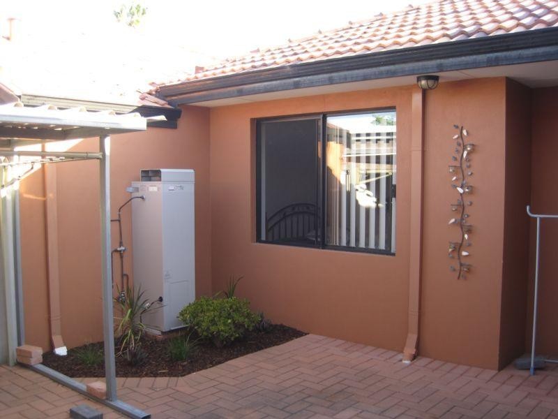 54A Oswald Street, Innaloo WA 6018