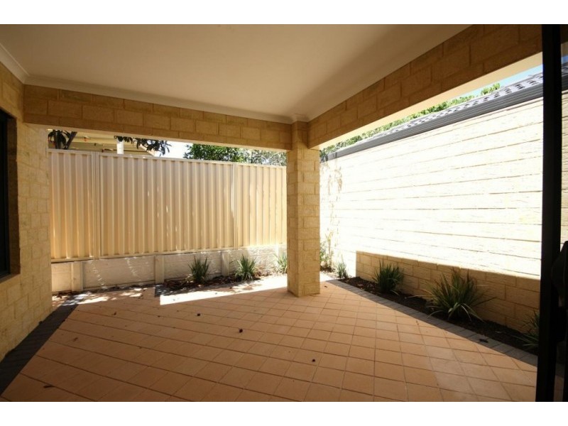 11B Maltarra Street, Nollamara WA 6061