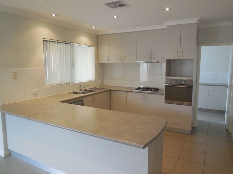 D/37 Hamilton Street, Stirling WA 6021