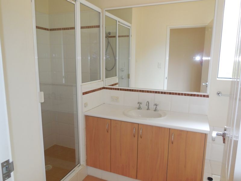 204A Grand Promenade, Doubleview WA 6018