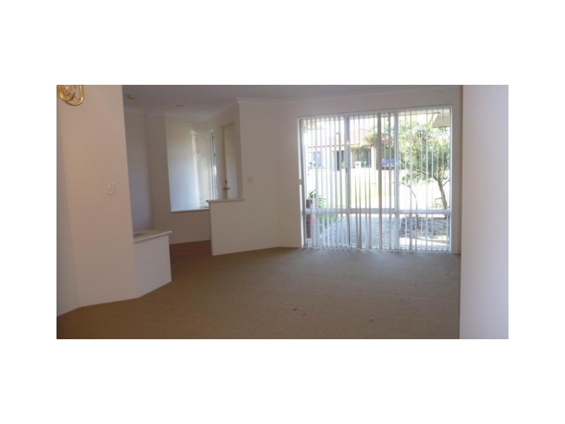 3 Bennevis Turn, Kinross WA 6028