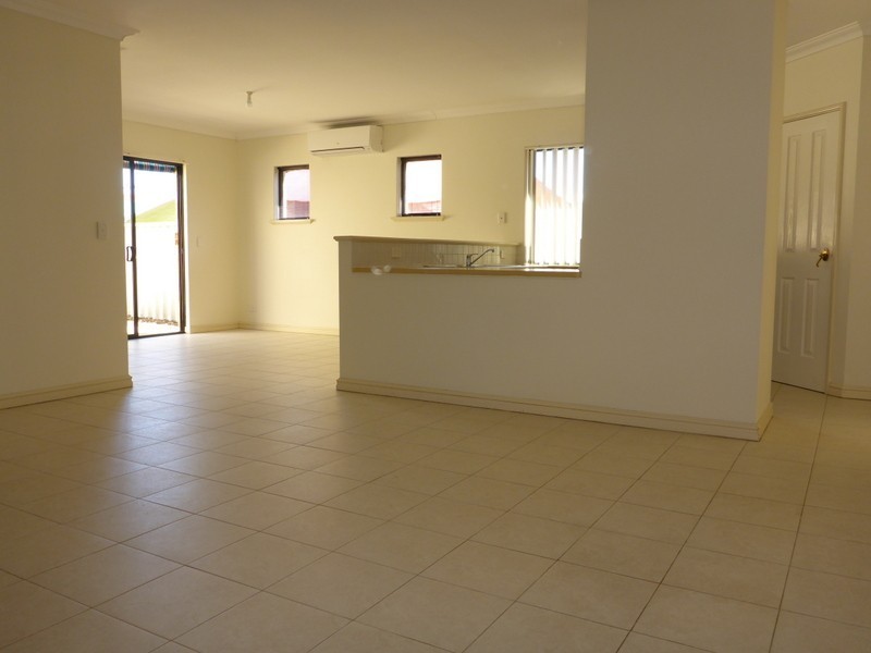 2/46 La Grange Street, Innaloo WA 6018