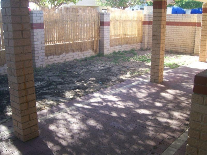 1/170 Grand Promenade, Doubleview WA 6018