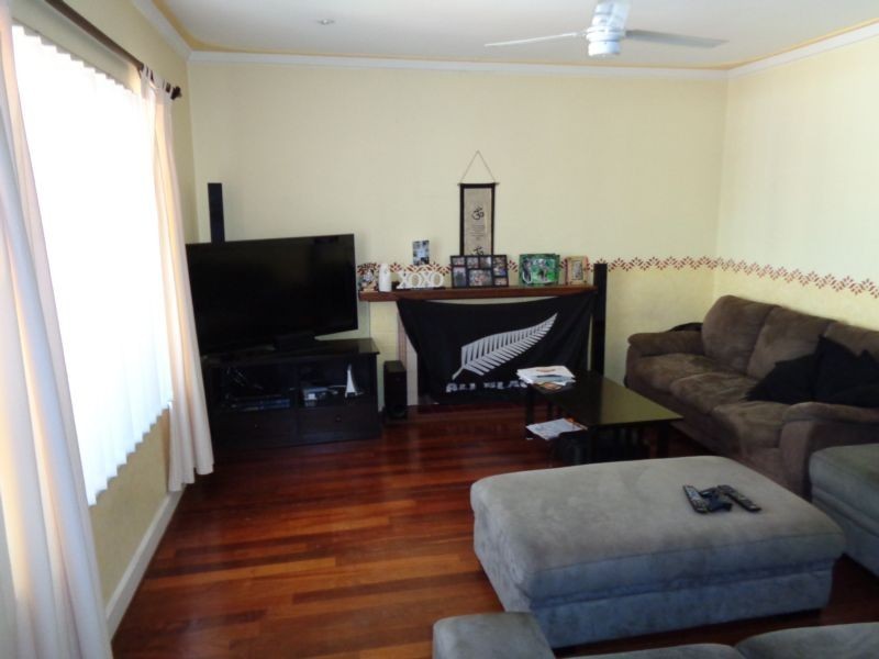 242 Huntriss Road, Doubleview WA 6018