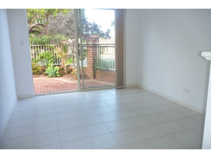 18A Eden Street, Innaloo WA 6018