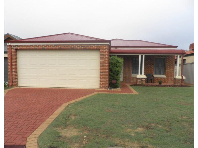 25 Birralee Loop, Innaloo WA 6018