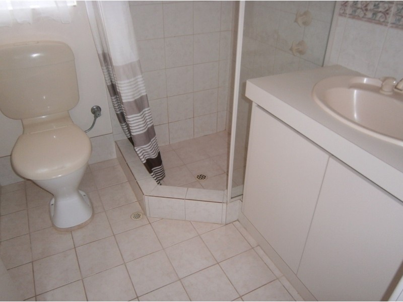 25 Birralee Loop, Innaloo WA 6018