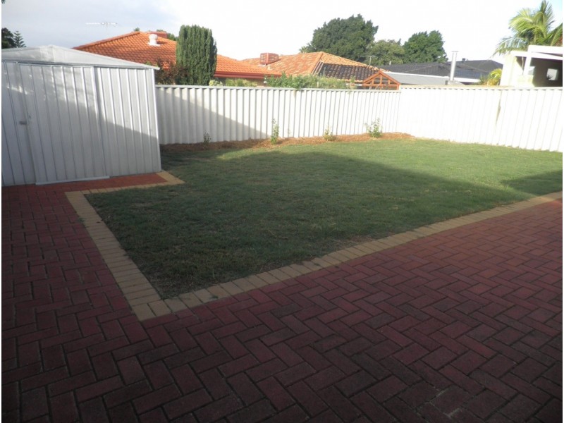 25 Birralee Loop, Innaloo WA 6018