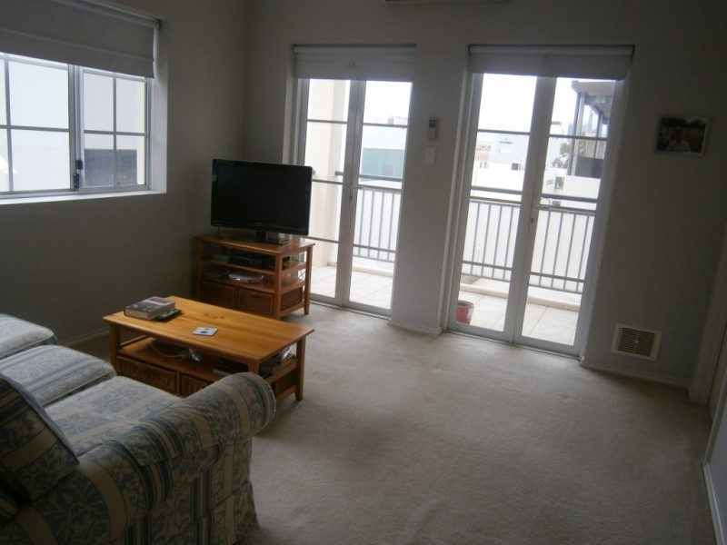 13/2 Mayfair Street, West Perth WA 6005