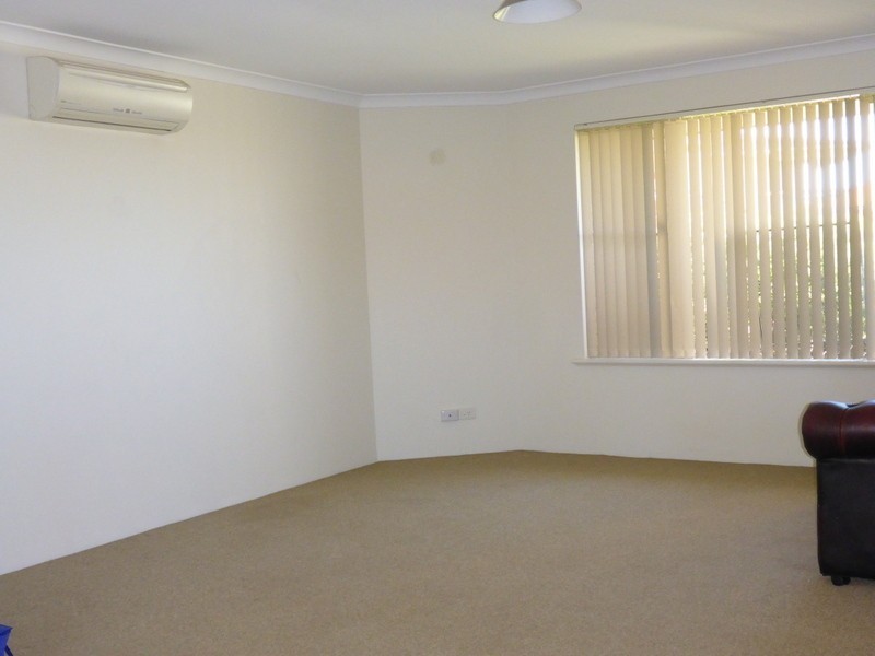 B/16 Yardarm Court, Ocean Reef WA 6027