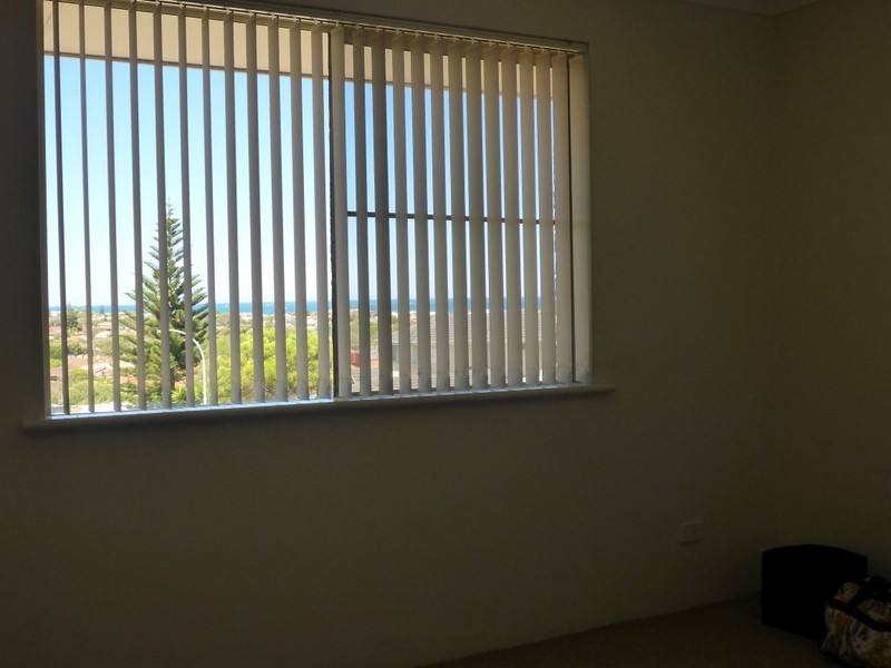 B/16 Yardarm Court, Ocean Reef WA 6027