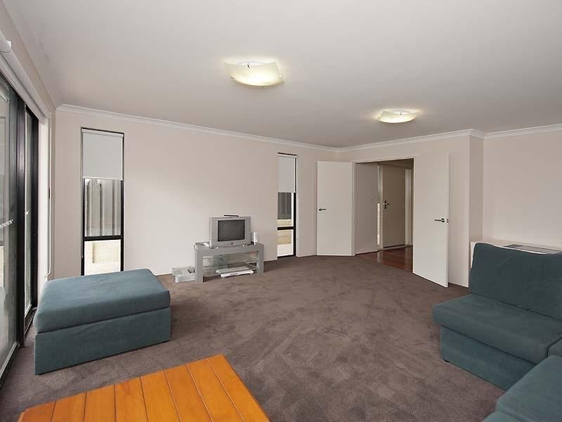 Doubleview WA 6018