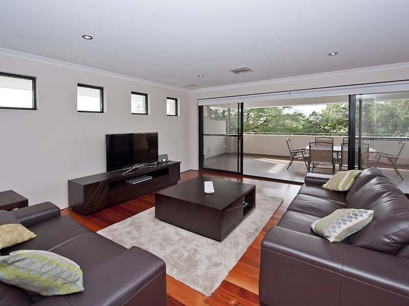 Doubleview WA 6018