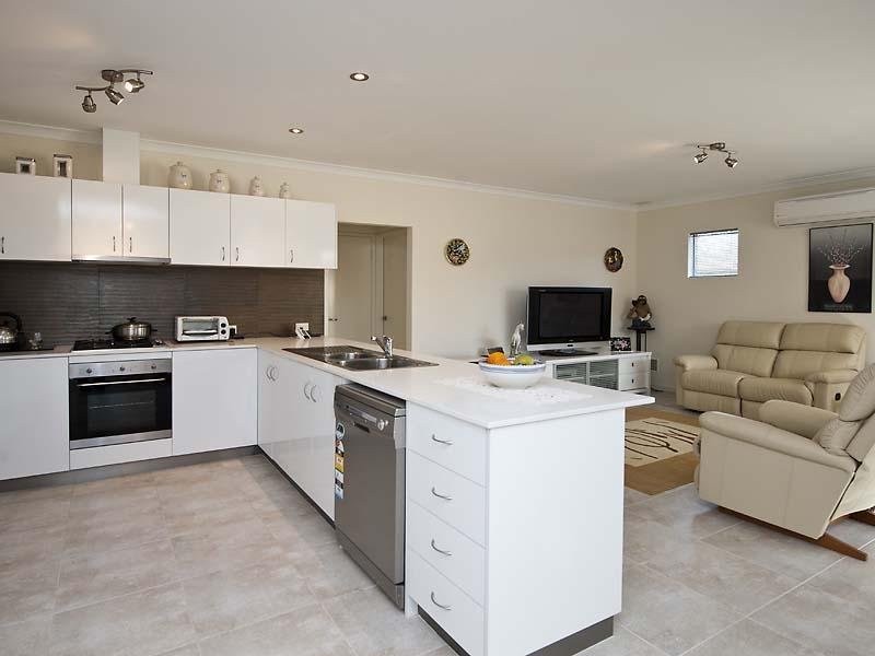 Karrinyup WA 6018