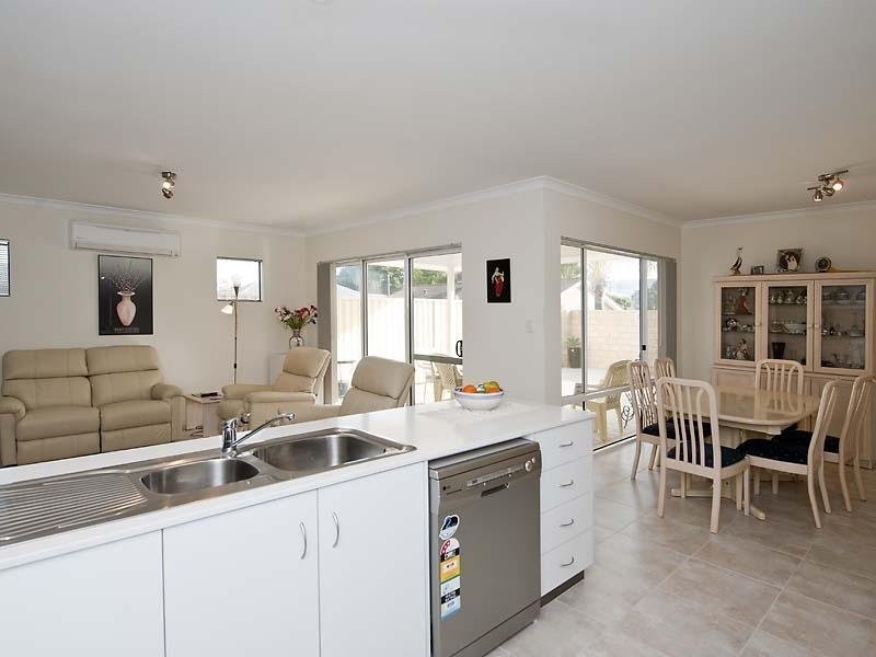 Karrinyup WA 6018