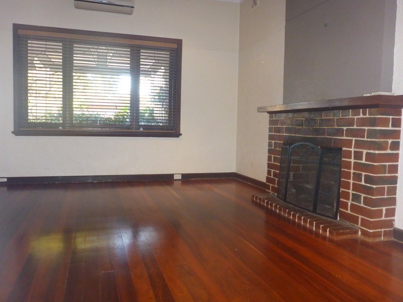 15 Lynton Street, Doubleview WA 6018