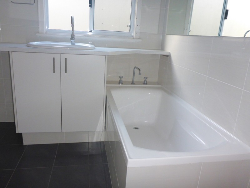 15 Lynton Street, Doubleview WA 6018