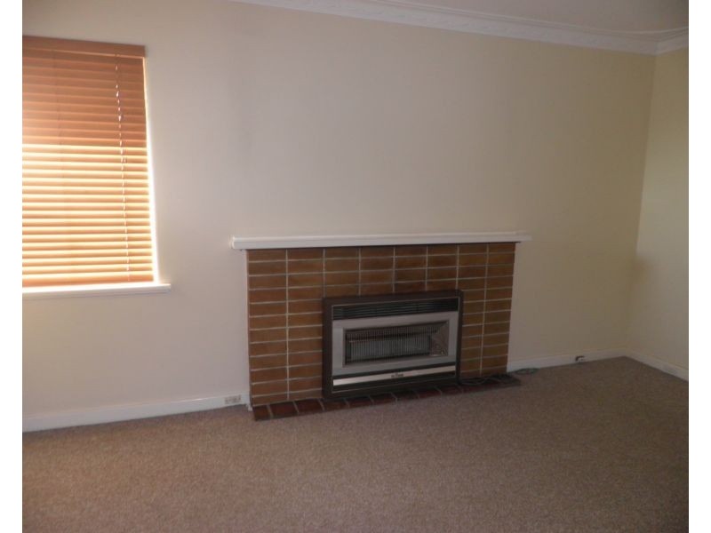 8 Hadley Place, Karrinyup WA 6018