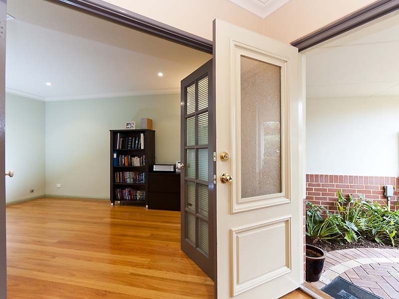 Karrinyup WA 6018
