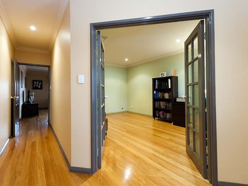 Karrinyup WA 6018