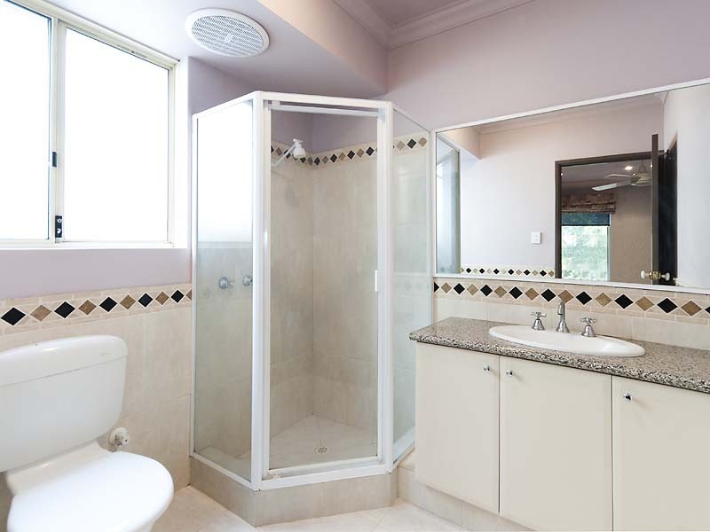 Karrinyup WA 6018