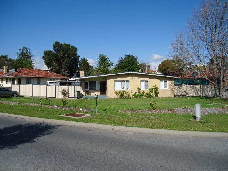 1 Shelbred Way, Westminster WA 6061