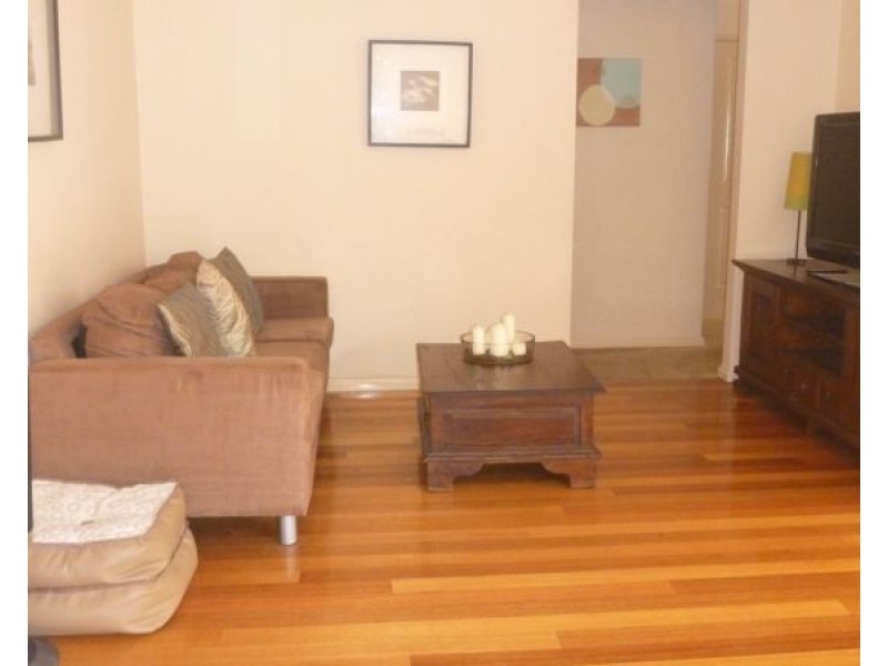 6B Norman Place, Innaloo WA 6018