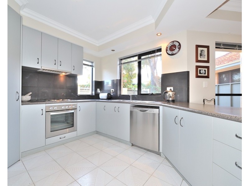 Doubleview WA 6018