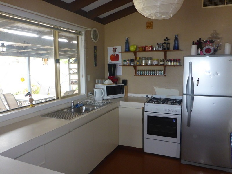 2 Walton Place, Quinns Rocks WA 6030