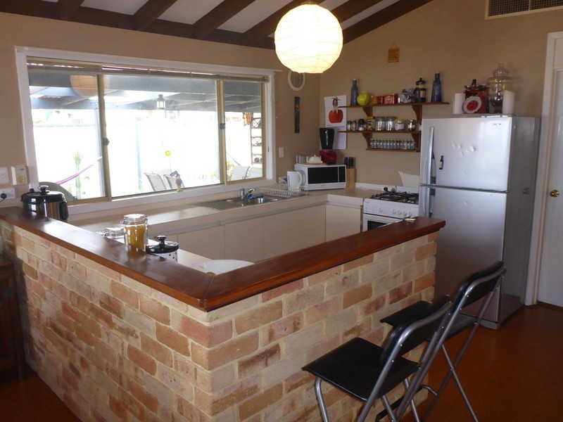 2 Walton Place, Quinns Rocks WA 6030