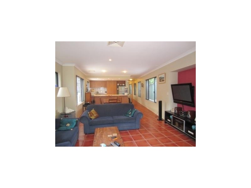 33B Shaw Road, Innaloo WA 6018