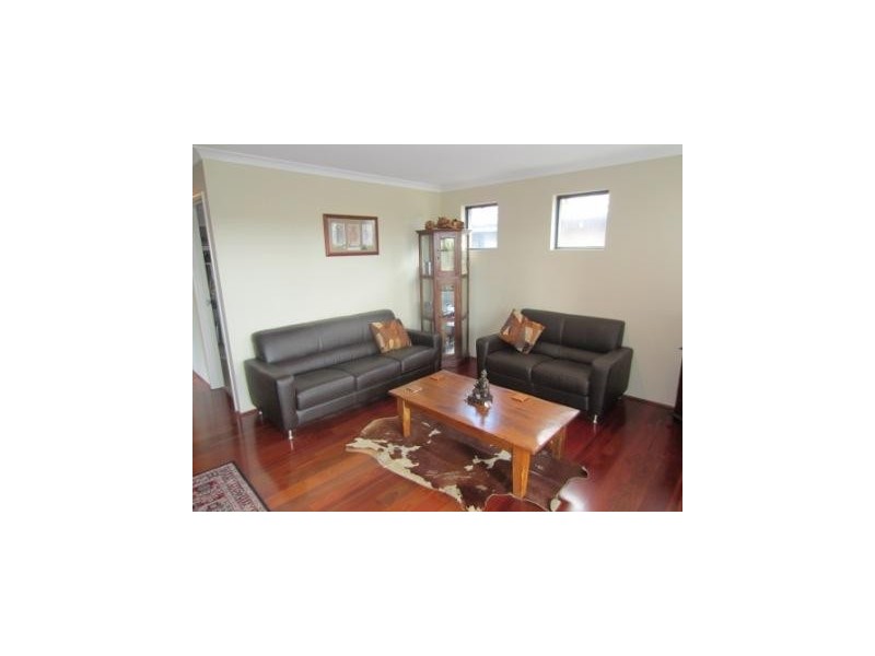 33B Shaw Road, Innaloo WA 6018