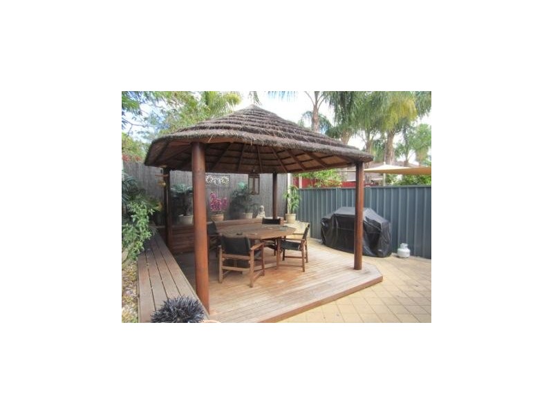 33B Shaw Road, Innaloo WA 6018