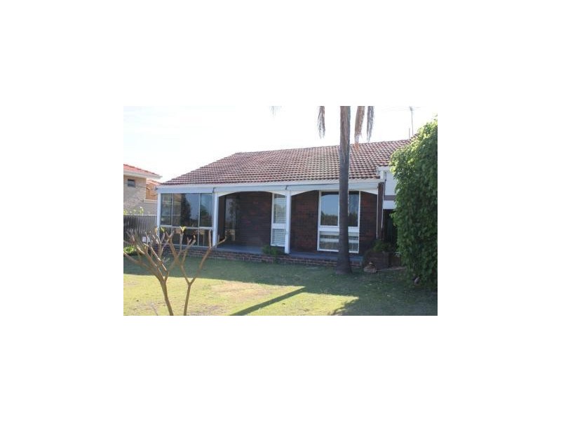 3/20 Prinsep Road, Melville WA 6156