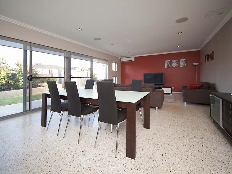 Karrinyup WA 6018