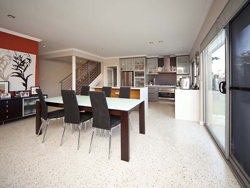 Karrinyup WA 6018