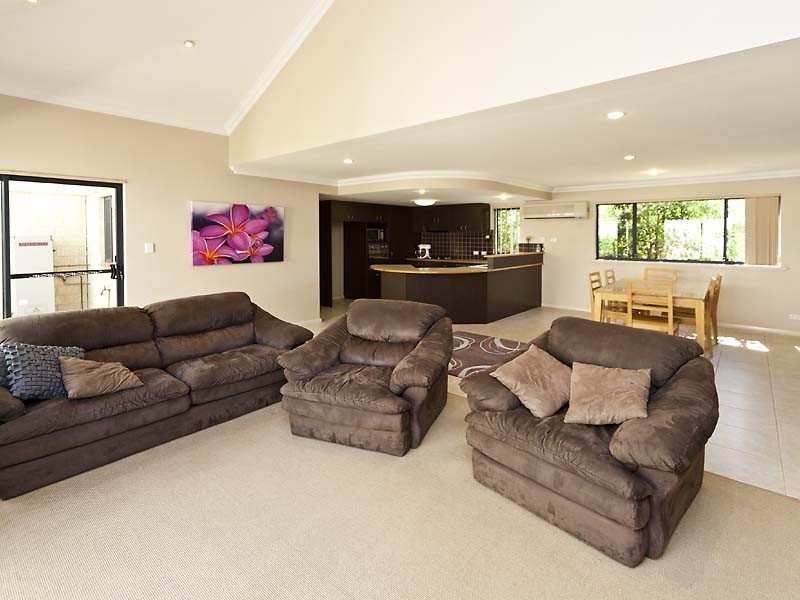 Karrinyup WA 6018