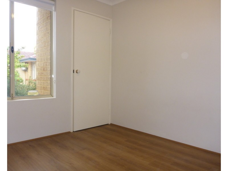 2/5 Chapman Road, St James WA 6102