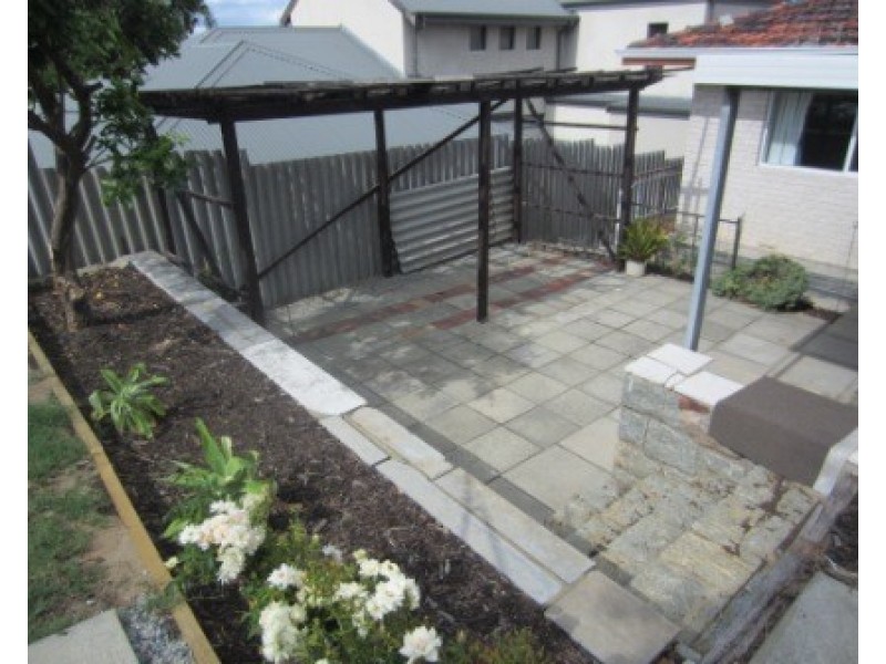 311 Huntriss Road, Doubleview WA 6018