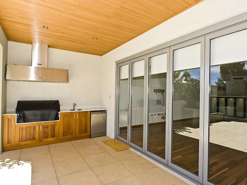 Karrinyup WA 6018