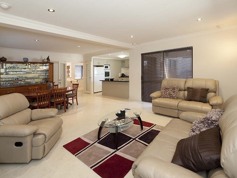 Karrinyup WA 6018