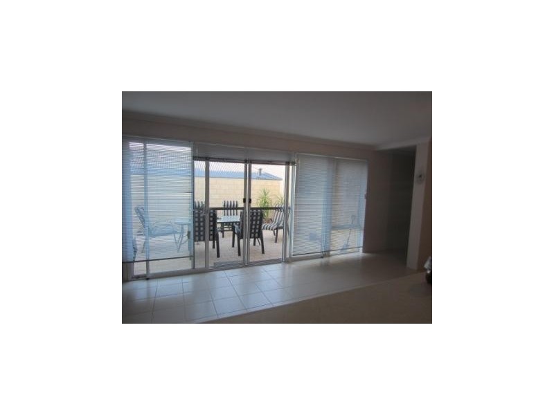 7 Lower Keys Drive, Clarkson WA 6030