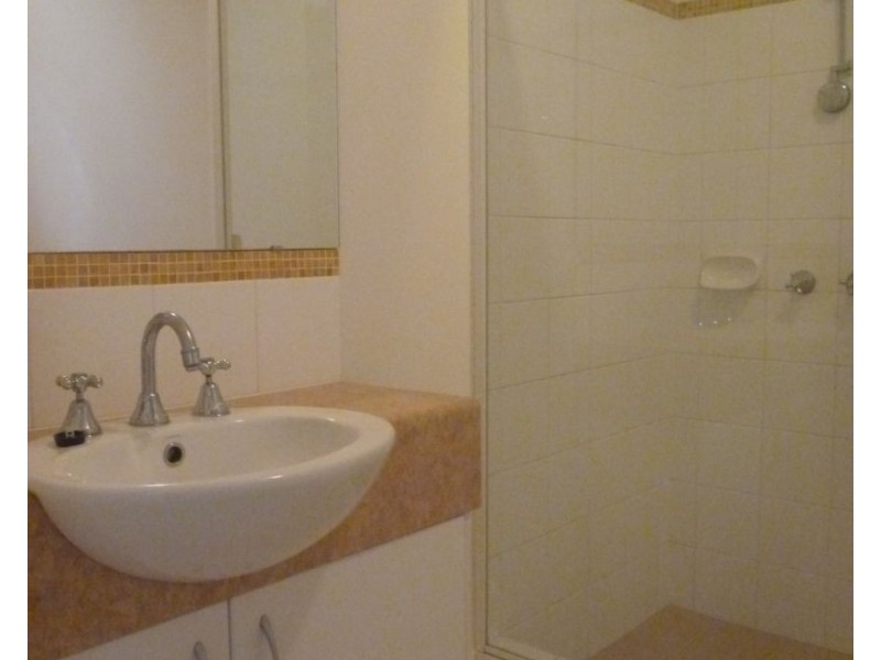 146B Huntriss Road, Doubleview WA 6018