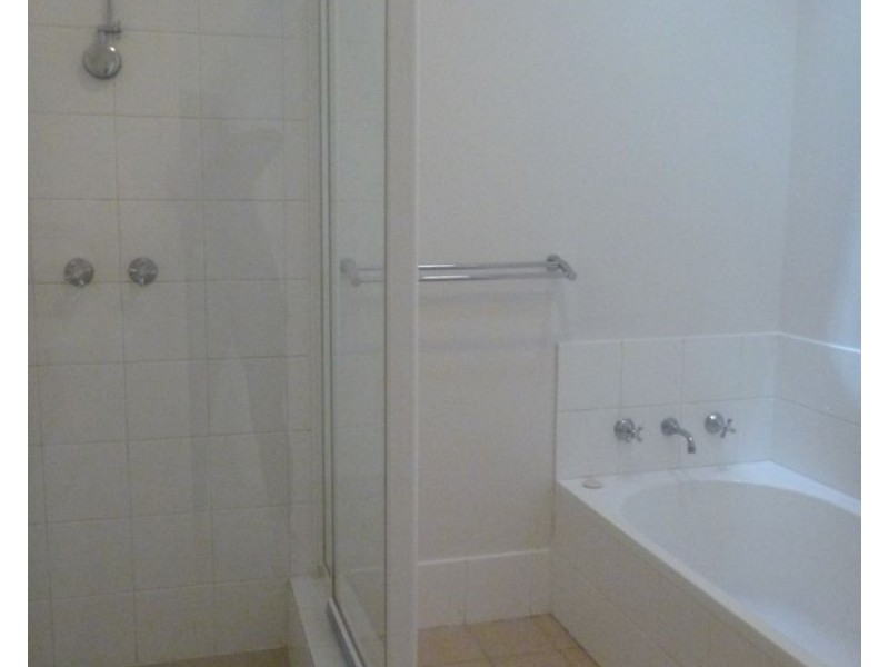 146B Huntriss Road, Doubleview WA 6018