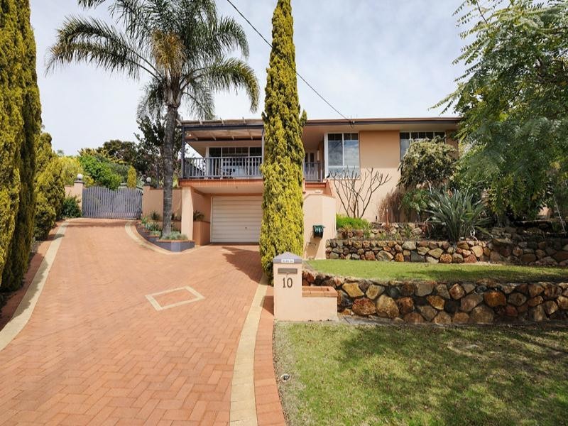 10 Hadley Place, Karrinyup WA 6018