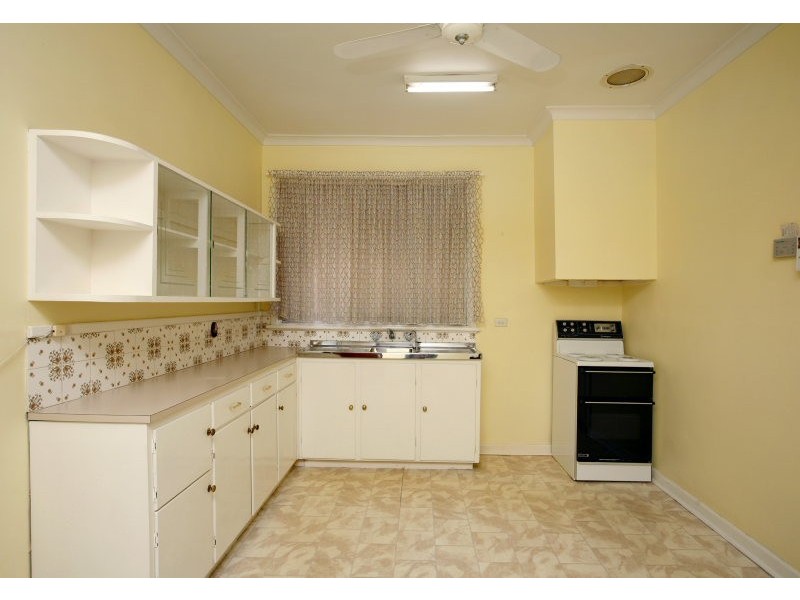 93 Barnes Street, Innaloo WA 6018