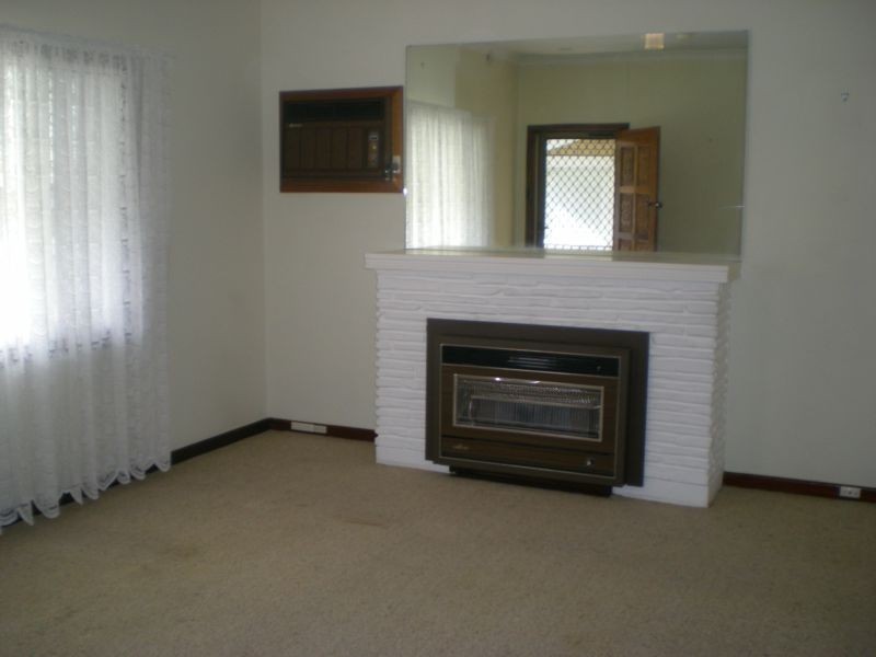 93 Barnes Street, Innaloo WA 6018