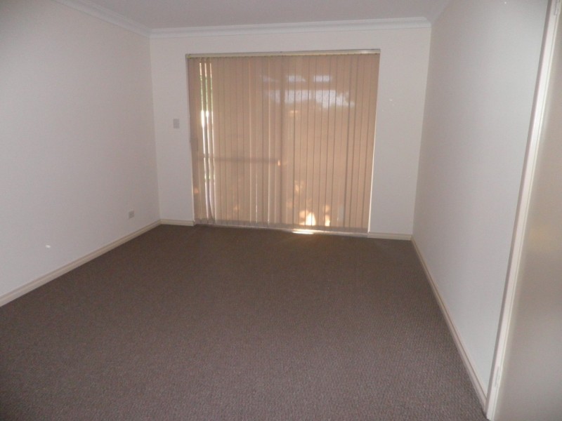 4/170 Grand Promenade, Doubleview WA 6018