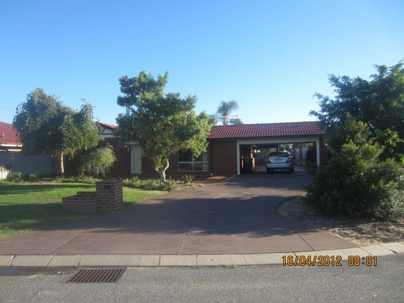 42 Midlothian Cresent, Kinross WA 6028