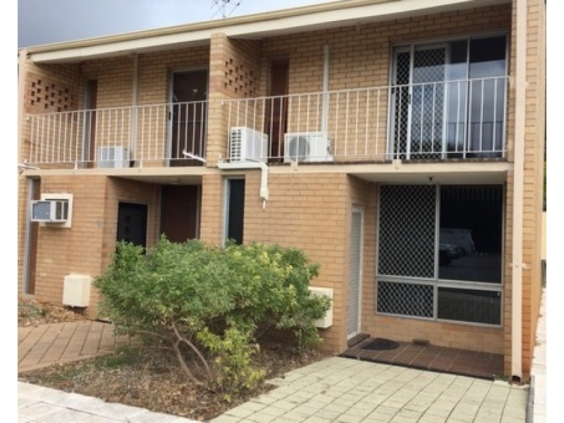 34/321 Harborne Street, Glendalough WA 6016